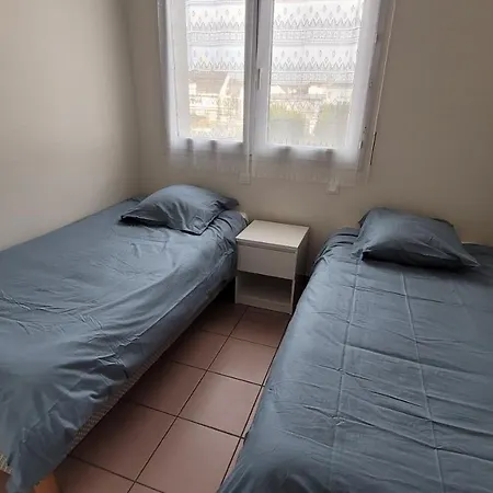 Appartement T3 “groix“- 50 M De La De Bloqué/ploemeur *